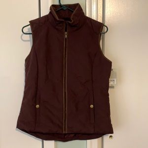 Bass XS burgundy vest with pockets
